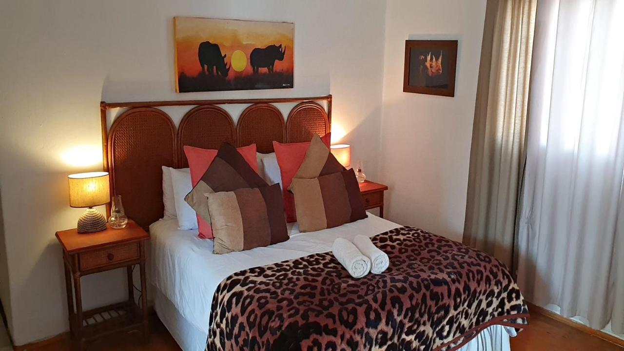 Lake Motel Хартбееспоорт Екстериор снимка